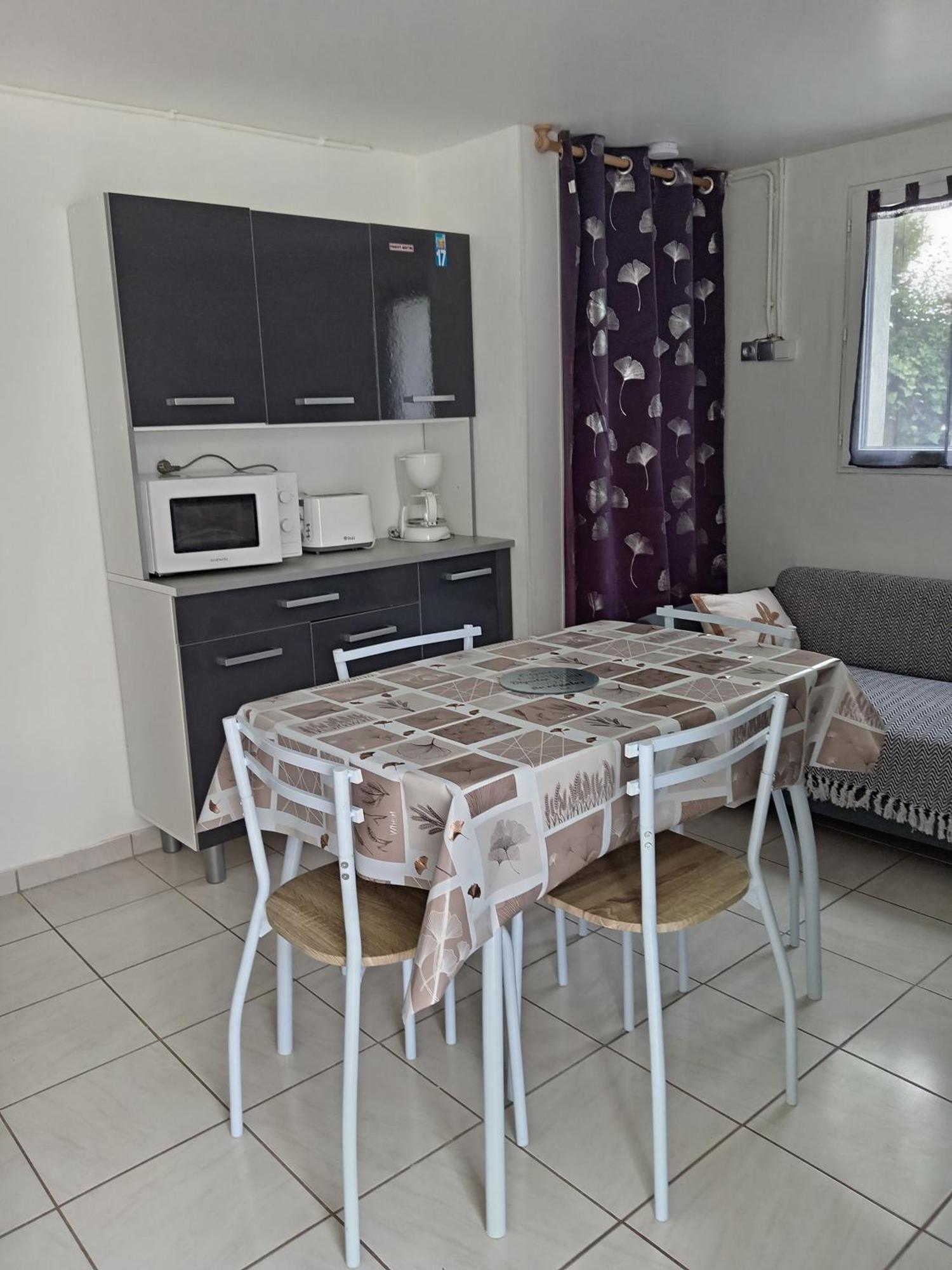 דירות Cozes Location Saisonniere מראה חיצוני תמונה